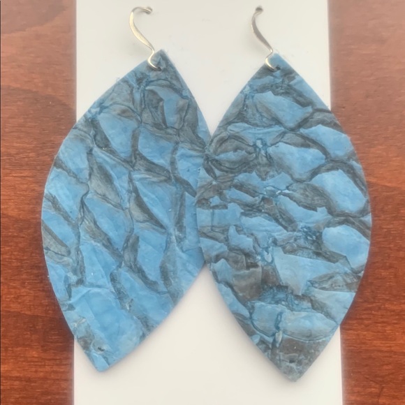 Handmade earrings - Picture 1 of 1